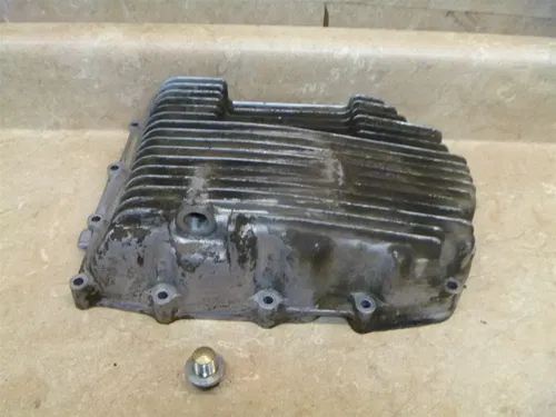 Honda 750 CB HONDAMATIC CB750-A Used Engine Oil Pan 1976 HB169