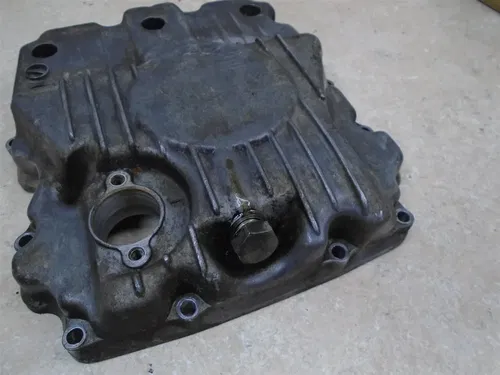Yamaha 650 XJ MAXIM XJ650 Used Engine Oil Pan 1982 YB142