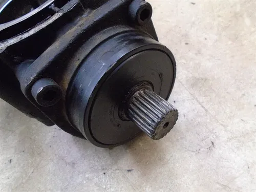 Honda 700 CB NIGHTHAWK CB700-SC CB700SC Engine Drive Case 1984 HB410