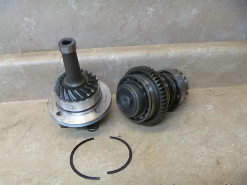 Yamaha 650 XJ MAXIM XJ650-H Used Engine Drive Gears 1981 Vintage YB86