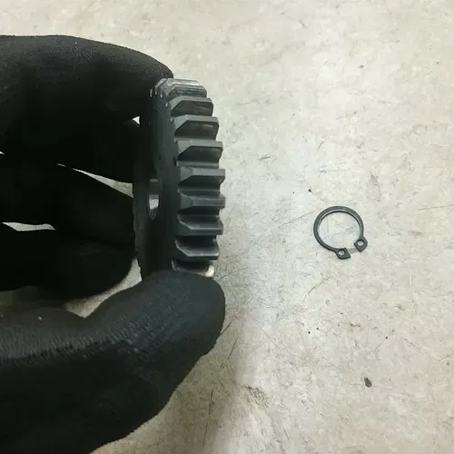 Yamaha 100 YL1 Twin YL1 Engine Kick Gear 1960s 60s YB350 MM