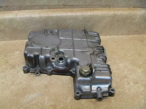 Honda 600 CBR HURRICANE CBR600-F Used Engine Oil Pan 1989 Vintage HB140