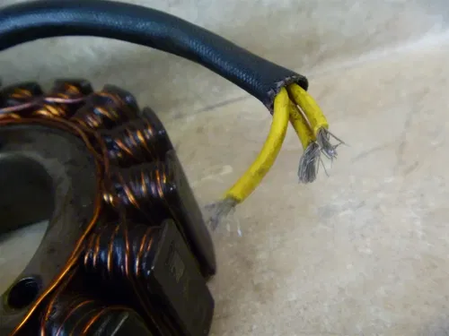 Honda 1100 GL GOLDWING GL1100-I INTERSTATE  Engine Generator Stator 1983 #HB26