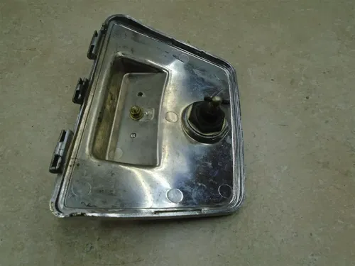 Yamaha 1000 XV VIRAGO XV1000 Used Tool Box Lid Cover 1985 YB160