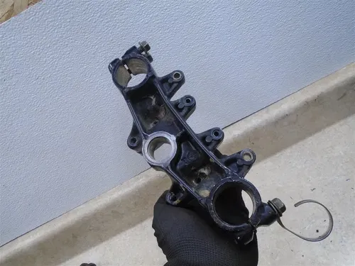 Yamaha 250 XT XT250-L Used Top Triple Clamp 1984 YB206