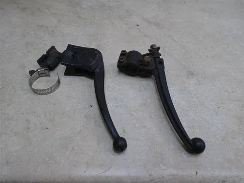 Yamaha 90 HT1 Used MAGNUM MX Handlebar Lever Perch Set  1971 YB135