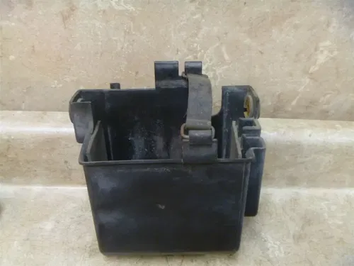 Yamaha 1000 FZR FZR1000-U Used Battery Box Holder 1988 Vintage YB89