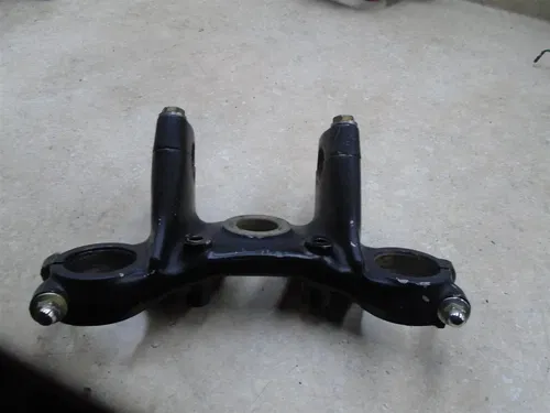 Honda 250 XR XR250R XR250-R Used Triple Clamp 1979 1980 HB299
