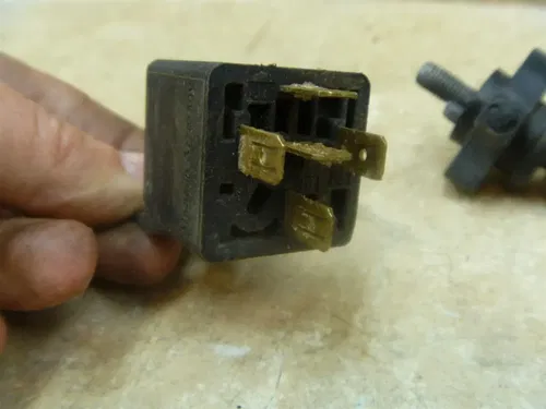 Husaberg 600 FS AHRMA FS600 Used Relay & Knob 1998 RB RB23