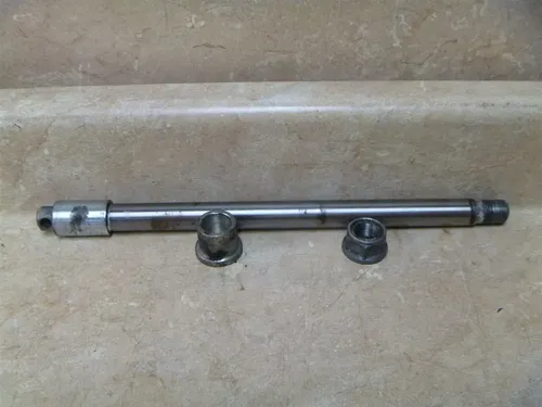Honda 700 VF MAGNA VF700-C Used Original Rear Wheel Axle 1985 #HB70