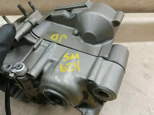 Suzuki 80 RM RM80 Used Engine Cracked Damaged Case Cases 1985 SM624 JD