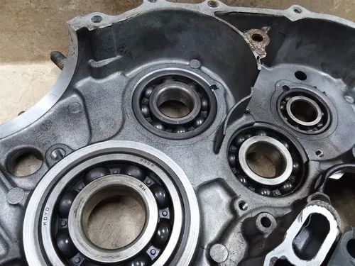 Yamaha 600 TT600 Engine LEFT Crankcase 1984 ANX B213