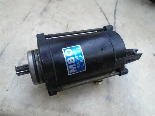Honda 700 VF SABRE VF700-S VF700S Engine Good Starter Motor 1984 HB555