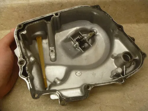 Honda 185 Twinstar CM CM185-T Used Original Engine Right Cover 1978 LP #SM292