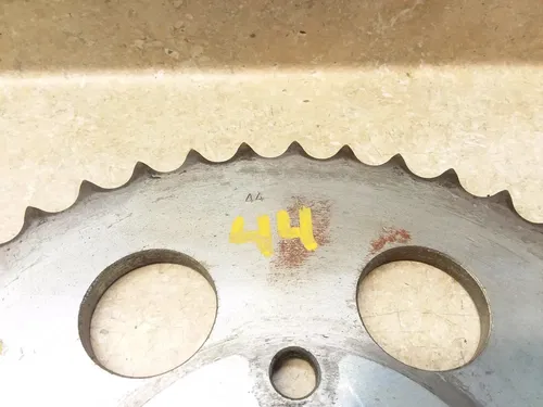 VTG 1970 Suzuki T250-II Hustler Rear Wheel Drive Chain Sprocket ANX-B216
