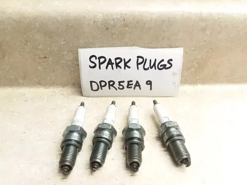 1988 Kawasaki VN 1500 Vulcan VN1500-A2 Engine Spark Plug Set DPR5EA9 PJ-11
