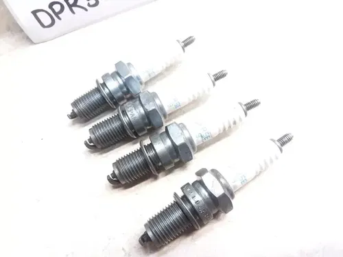 1988 Kawasaki VN 1500 Vulcan VN1500-A2 Engine Spark Plug Set DPR5EA9 PJ-11