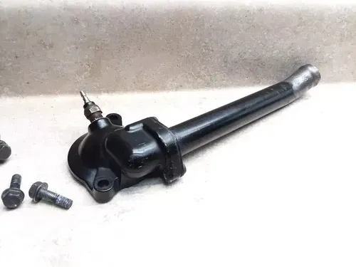 1984 Honda V65 Sabre VF1100S VF 1100 Engine Thermostat & Cover Pipe Assy PJ-1