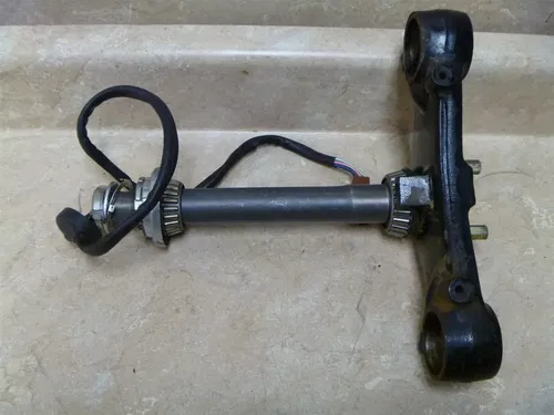 Honda 1200 GL GOLDWING GL1200-I INTERSTATE Used Steering Stem 1986 #HB45