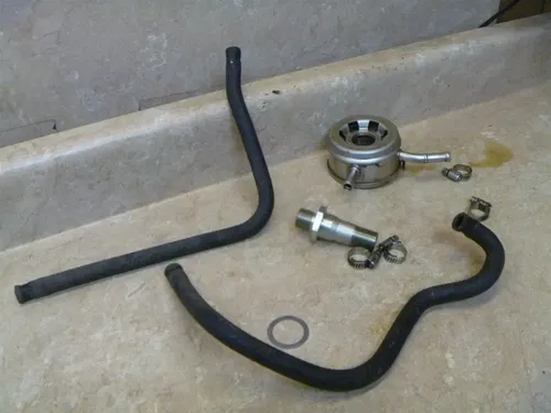 Kawasaki 600 ZZR ZX600-J ZZR600 Used Engine Oil Cooler  2006 KB39