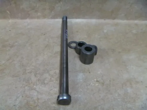 Suzuki 650 LS SAVAGE LS650 Used Rear Wheel Axle 1986 Vintage SB28