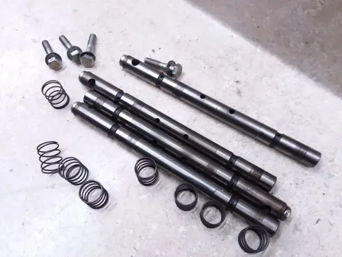 Suzuki 750 GS GS750 GS750E Engine Rocker Arm Valve Pin & Spring Lot 1980 ANX-C37