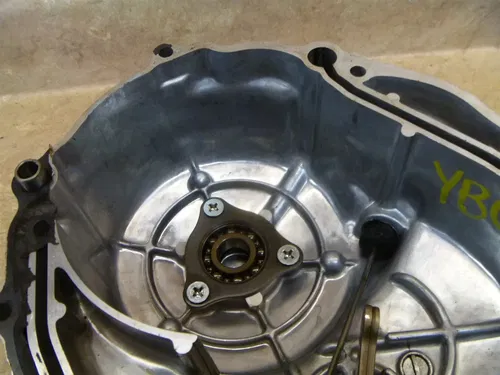 Yamaha 250 YFB TIMBERWOLF YFB250 4X4 Engine Right Clutch Cover 1994 YB99