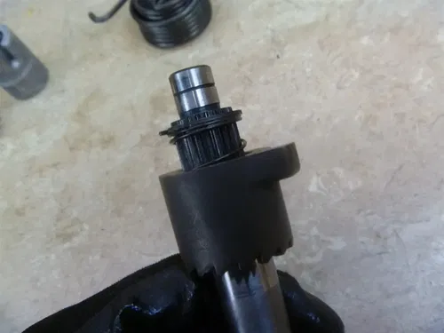 Honda 100 XR XR100-R XR100R Used Engine Kickstarter Shaft 1983 HB213