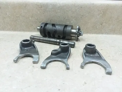 Honda 100 CL CL100 K1 Scrambler Engine Gear Shift Drum & Forks Lot 1971 ANX