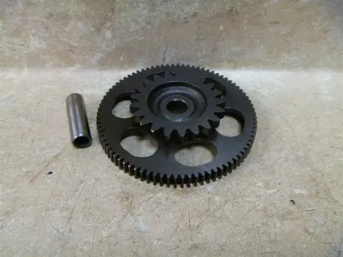 Honda 700 VF INTERCEPTOR VF700-F Engine Starter Gear 1985 Vintage HB95