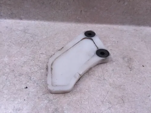 Yamaha 225 XT XT225 Rear Chain Guide Plate 2003 ANX-C45