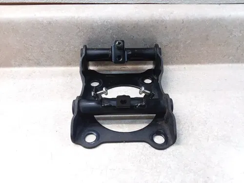 1996 Yamaha Virago XV 1100 XV1100 Front Motor Mount Stay Bracket ANX-A53