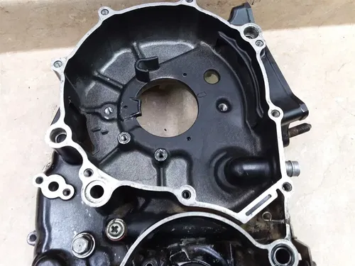 Yamaha 600 TT600 Engine LEFT Crankcase 1984 ANX B213