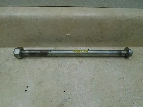 Honda 200 XR XR200R RFVC XR200-R Used Swingarm Bolt 1985 HB275