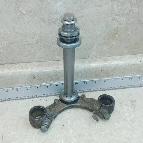 Yamaha 125 AT1 ENDURO Steering Stem 1969 ANX B-26