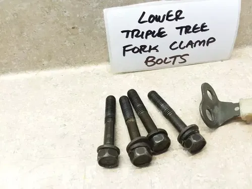VTG 1982 Yamaha XT550 XT 550 Lower Fork Clamp Triple Tree Pinch Bolts PJ-16