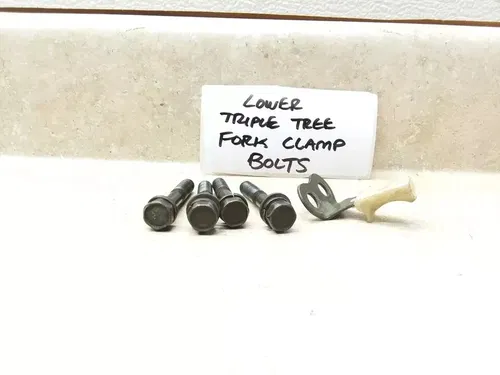 VTG 1982 Yamaha XT550 XT 550 Lower Fork Clamp Triple Tree Pinch Bolts PJ-16