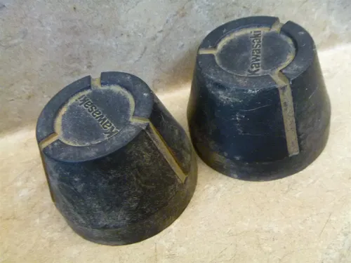 Kawasaki 300 KLF BAYOU KLF300-B1 Used Wheel Hub Set 1988 #KB25