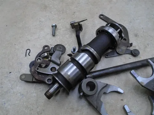 Honda 650 CB CUSTOM CB650-C Engine shift Drum Forks 1981 HB421