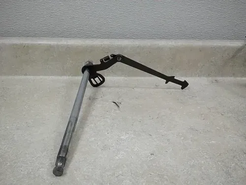 Honda 700 VF SUPER MAGNA VF700 Engine Shift Shaft 1987 HB253