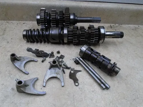 Suzuki 850 GS GS850-L GS850L Engine Transmission Shift forks 1981 SB138