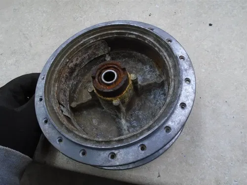 Bridgestone 90 BS BS90-M Frozen Wheel Brake Hub 1965 1966 RB-156