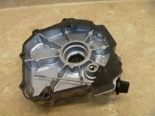Yamaha 125 YFM GRIZZLY YFM125-S Engine Right Crankcase Cover  2004 YB56