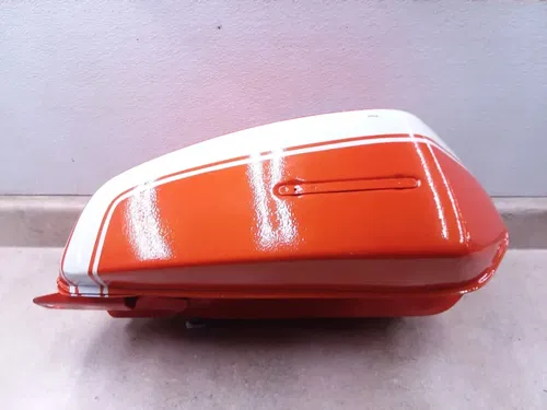Suzuki 250 GT GT250 OEM Repainted Gas Fuel Tank 1973 VTG ANX-A51 #77