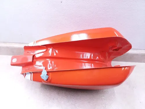 Suzuki 250 GT GT250 OEM Repainted Gas Fuel Tank 1973 VTG ANX-A51 #77