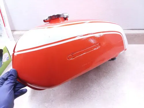 Suzuki 250 GT GT250 OEM Repainted Gas Fuel Tank 1973 VTG ANX-A51 #77