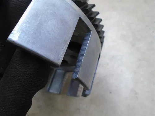 Honda 250 MT ELSINORE MT250-K1 Engine Clutch Basket 1975 GP HB422