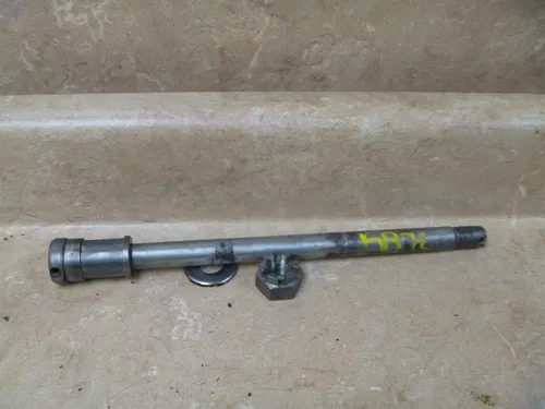 Kawasaki 750 KZ LTD KZ750-F SHAFT Used Rear Wheel Axle 1983 KB72