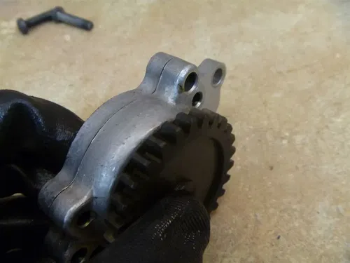 Kawasaki 400 KZ KZ400S KZ400-S Used Engine Oil Pump 1975 Vintage KB74