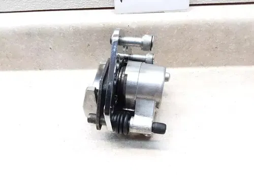 1988 Kawasaki VN 1500 Vulcan VN1500-A2 Front Brake Caliper Pumps Freely PJ-11